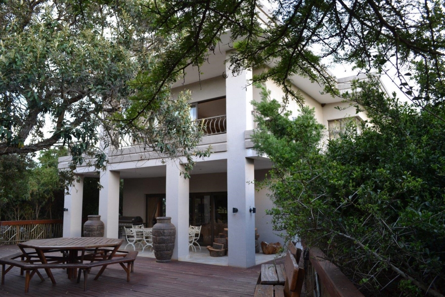 15 Bedroom Property for Sale in Kabeljauws Eastern Cape
